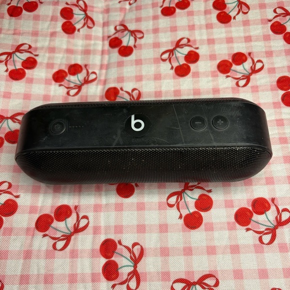 Beats Portable Bluetooth Speaker